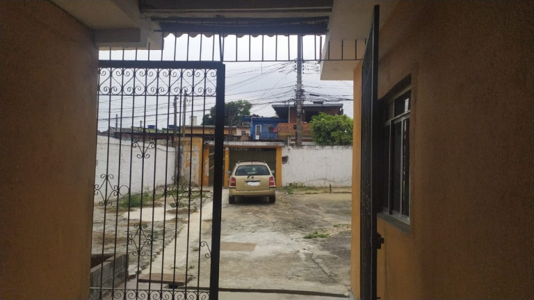 Imagem Casa com 3 Quartos à Venda,  em Parque Industrial Cumbica - Guarulhos