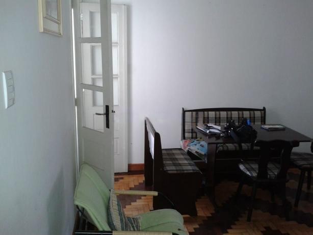 Imagem Apartamento com 2 Quartos à Venda, 69 m² em Farroupilha - Porto Alegre