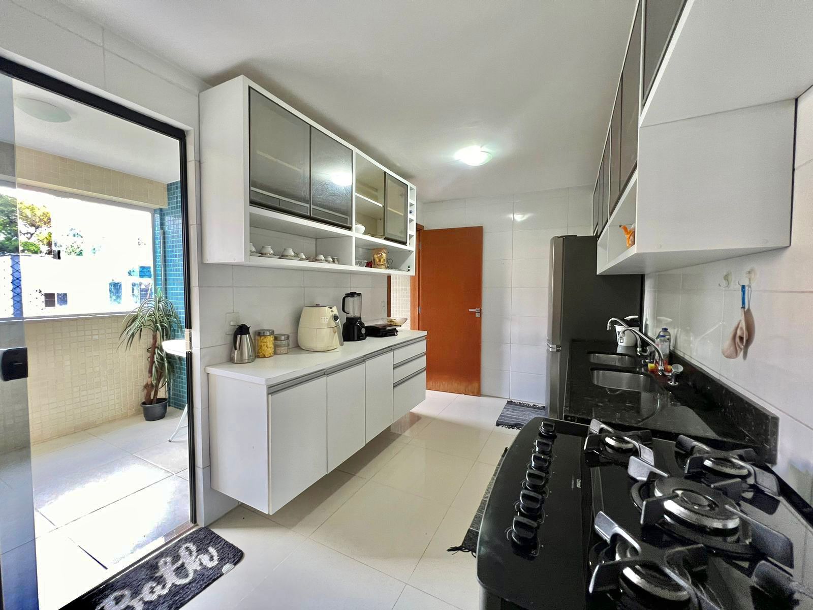 Imagem Apartamento com 4 Quartos à Venda, 175 m²em São Brás - Belém Imagem Apartamento com 4 Quartos à Venda, 175 m²em São Brás - Belém