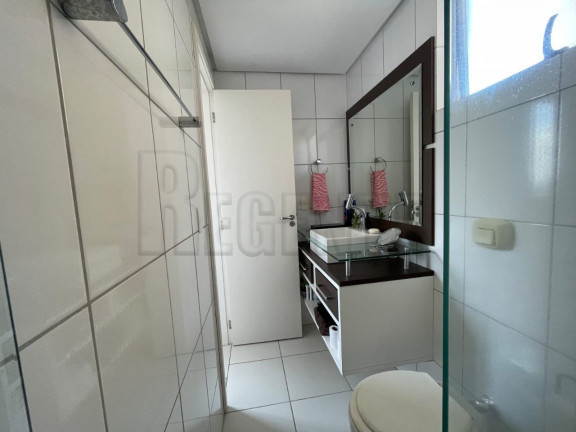 Imagem Apartamento com 2 Quartos à Venda, 63 m² em Barreiros - São José
