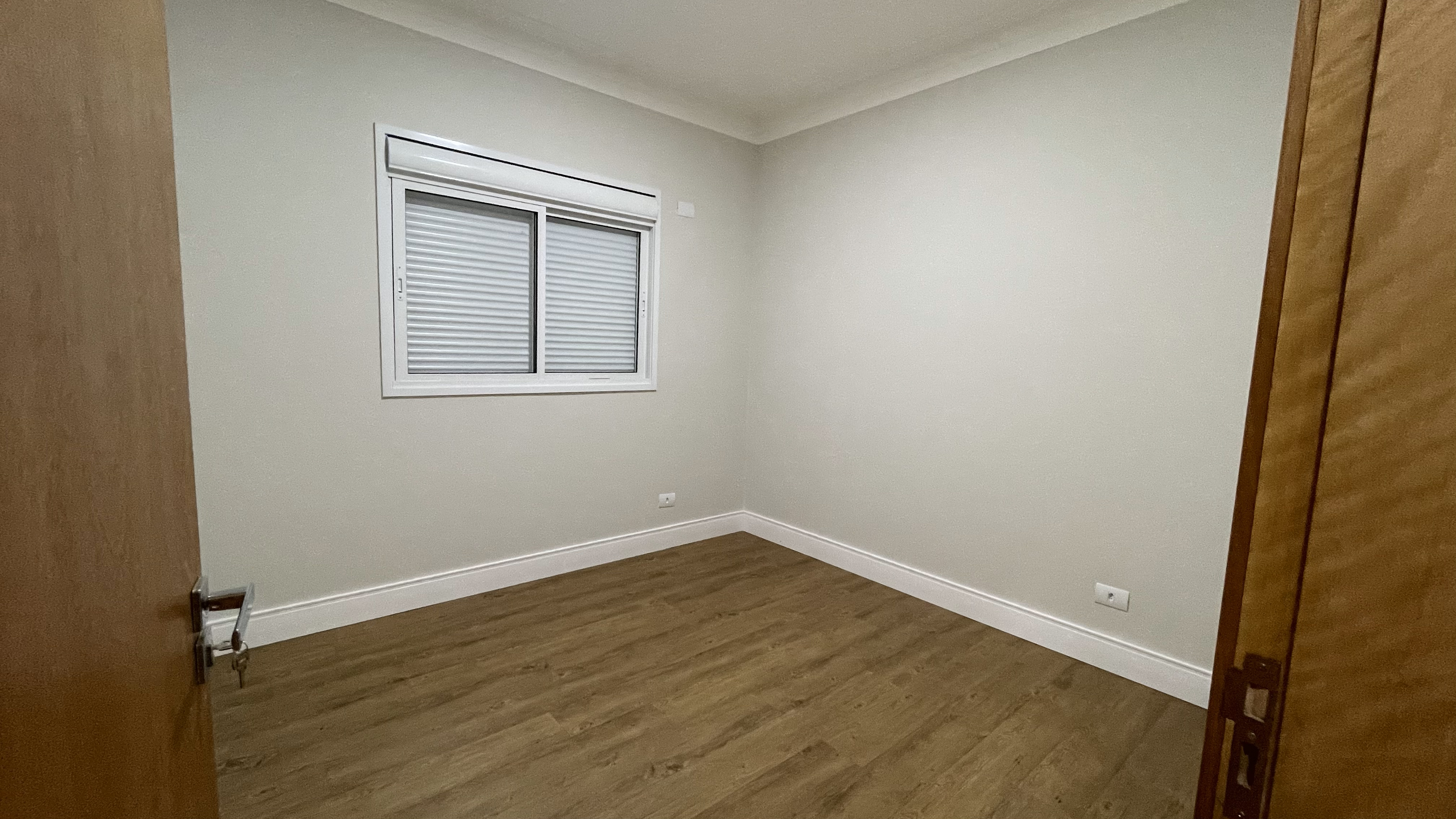 Imagem Casa com 3 Quartos à Venda, 140 m²em Jardim Munique - Maringá Imagem Casa com 3 Quartos à Venda, 140 m²em Jardim Munique - Maringá