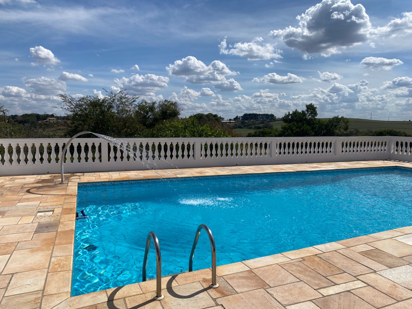 Imagem Chácara com 6 Quartos à Venda, 512 m² em rural - Araçoiaba da Serra Imagem Chácara com 6 Quartos à Venda, 512 m² em rural - Araçoiaba da Serra