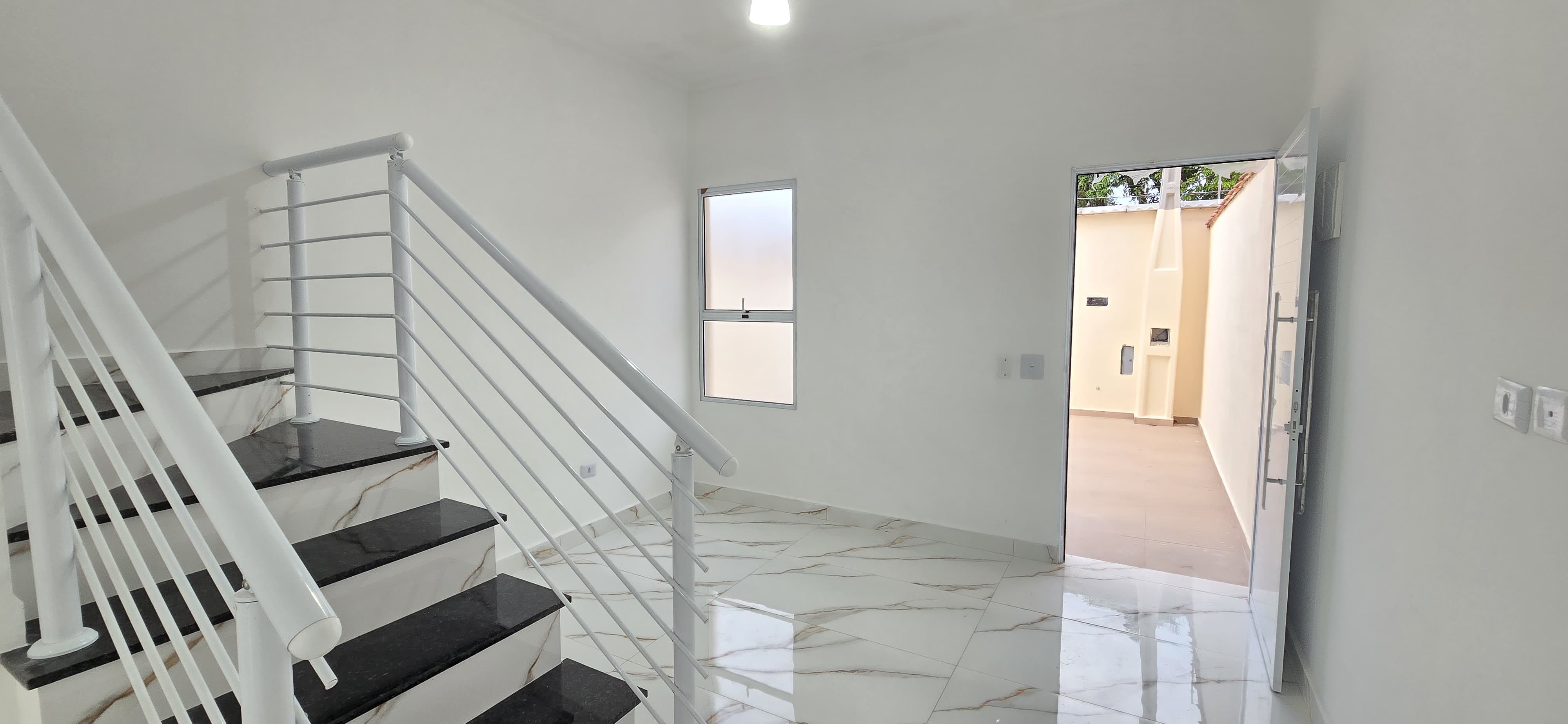 Imagem Casa com 2 Quartos à Venda, 90 m²em Jardim Umuarama - Itanhaém