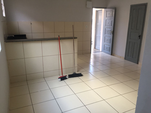 Imagem Casa com 3 Quartos para Alugar, 1 m² em COHAB Anil I - São Luís Imagem Casa com 3 Quartos para Alugar, 1 m² em COHAB Anil I - São Luís