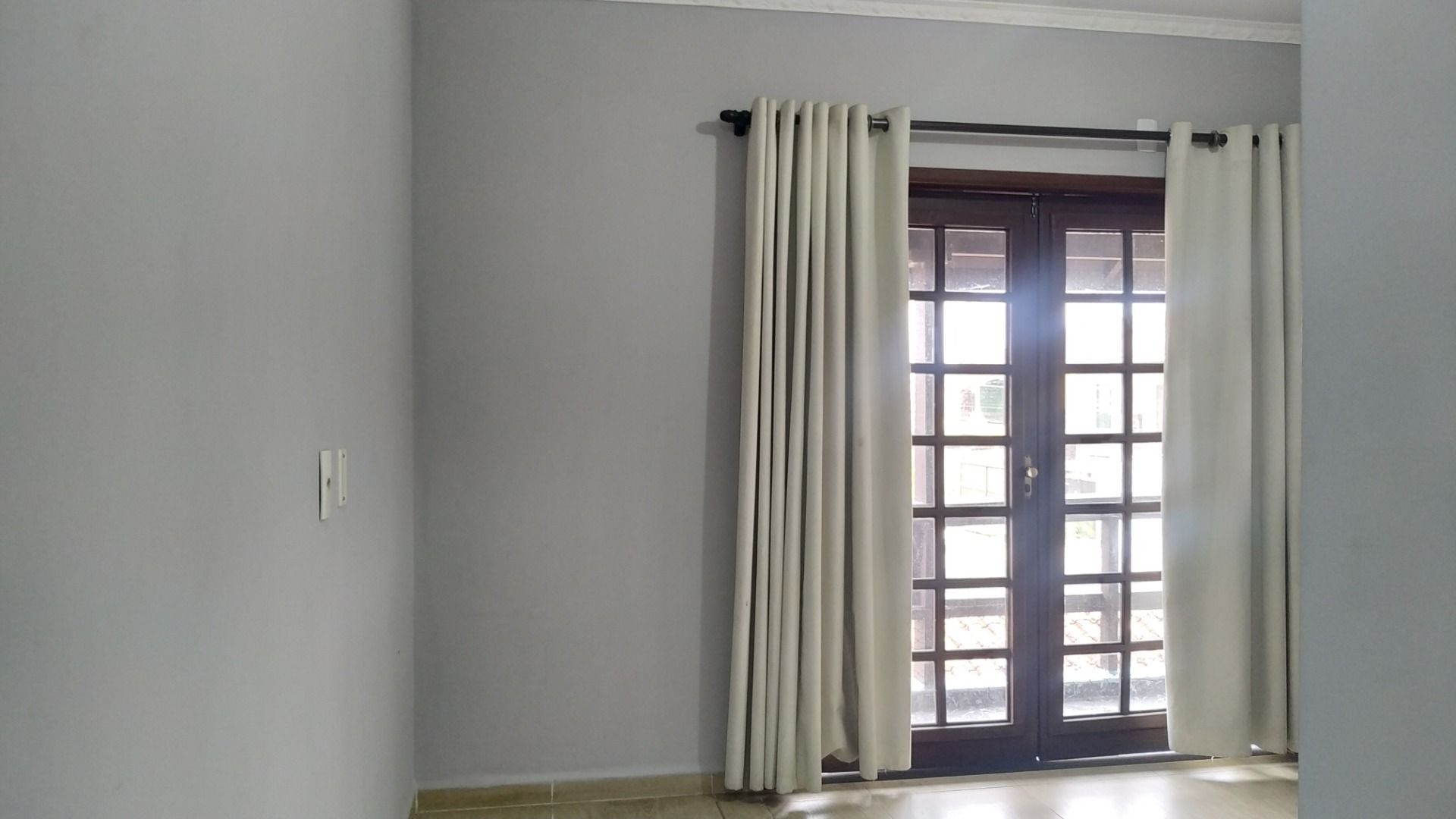 Imagem Sobrado com 2 Quartos à Venda, 339 m²em Vila Ponte Nova - Cubatão