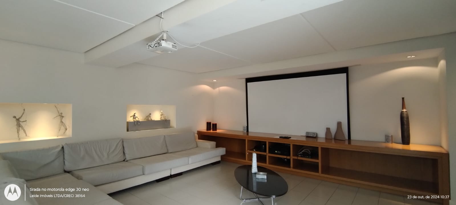 Imagem Apartamento com 2 Quartos à Venda, 65 m² em Centro - Florianópolis