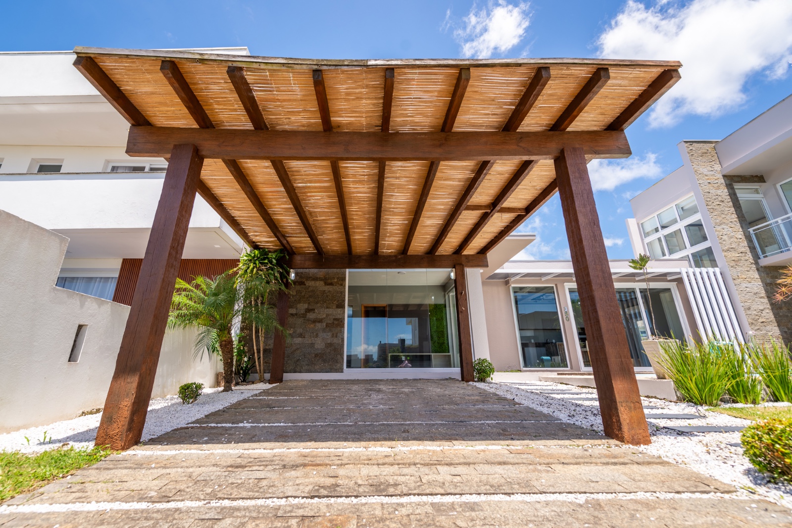 Imagem Casa de Condomínio com 4 Quartos à Venda, 214 m²em centro - Tramandaí