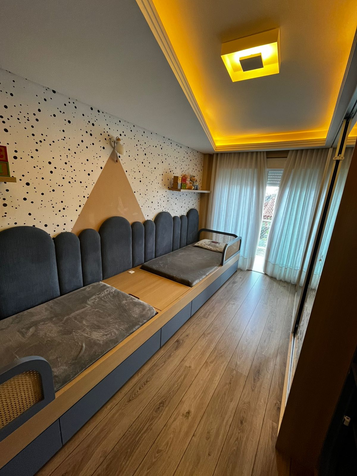 Imagem Casa com 3 Quartos à Venda, 265 m²em Abranches - Curitiba Imagem Casa com 3 Quartos à Venda, 265 m²em Abranches - Curitiba