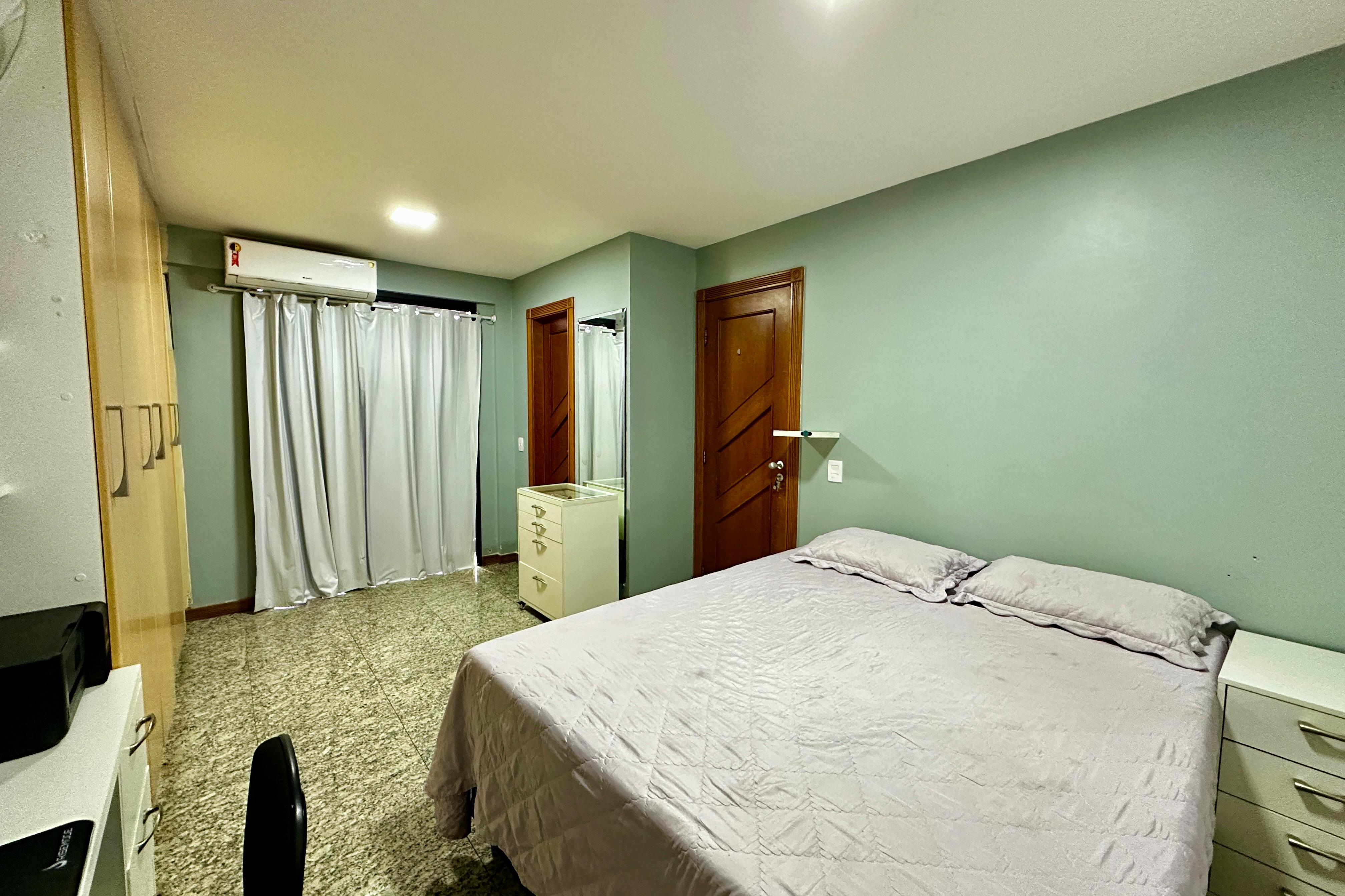 Imagem Apartamento com 3 Quartos à Venda, 125 m²em Umarizal - Belém