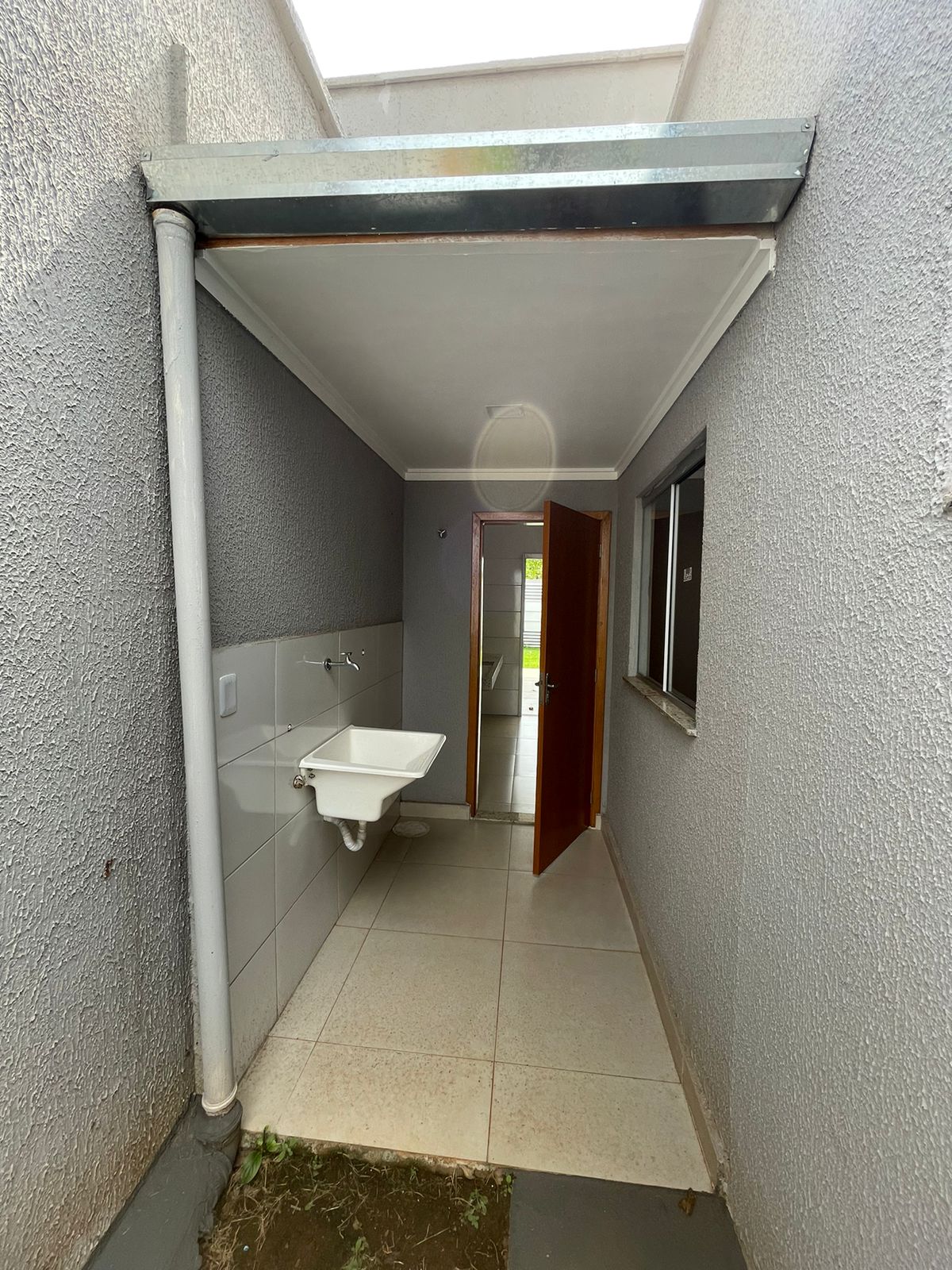 Imagem Casa com 3 Quartos à Venda, 102 m²em Jardim Bom Jesus - Goiânia Imagem Casa com 3 Quartos à Venda, 102 m²em Jardim Bom Jesus - Goiânia