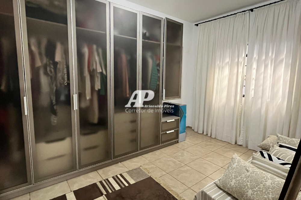 Imagem Casa com 3 Quartos à Venda, 147 m²em Oficinas - Ponta Grossa