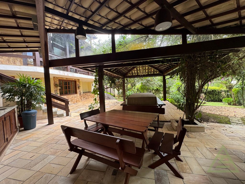 Imagem Casa de Condomínio com 4 Quartos à Venda, 273 m² em Cuiabá - Petrópolis Imagem Casa de Condomínio com 4 Quartos à Venda, 273 m² em Cuiabá - Petrópolis