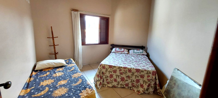 Imagem Sobrado com 4 Quartos à Venda, 205 m²em Martim de Sá  - Caraguatatuba