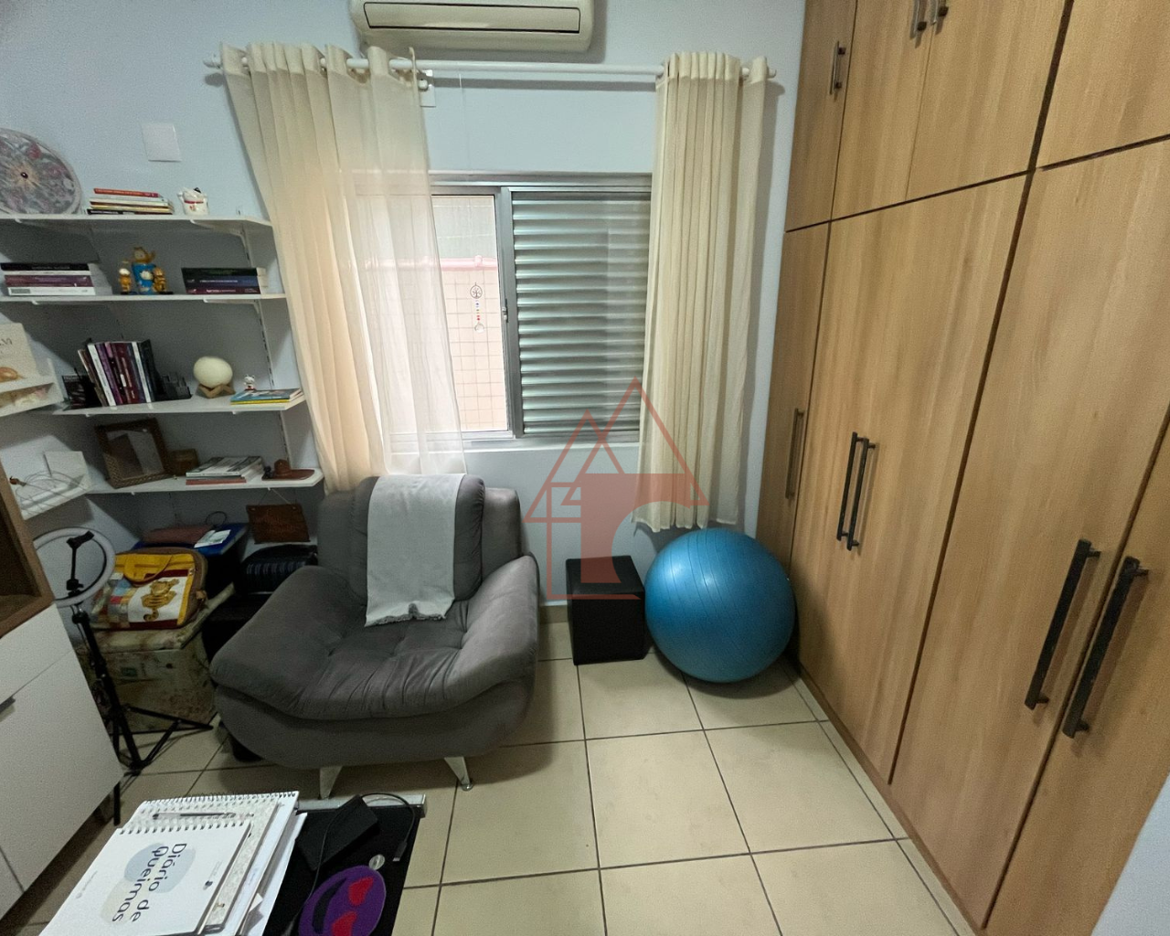 Imagem Casa com 3 Quartos à Venda, 146 m² em Vila Nova - Cubatão Imagem Casa com 3 Quartos à Venda, 146 m² em Vila Nova - Cubatão