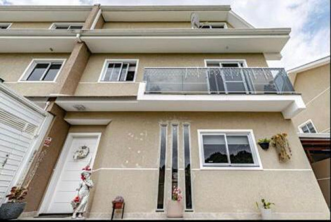 Imagem Sobrado com 3 Quartos à Venda, 135 m² em Atuba - Curitiba Imagem Sobrado com 3 Quartos à Venda, 135 m² em Atuba - Curitiba