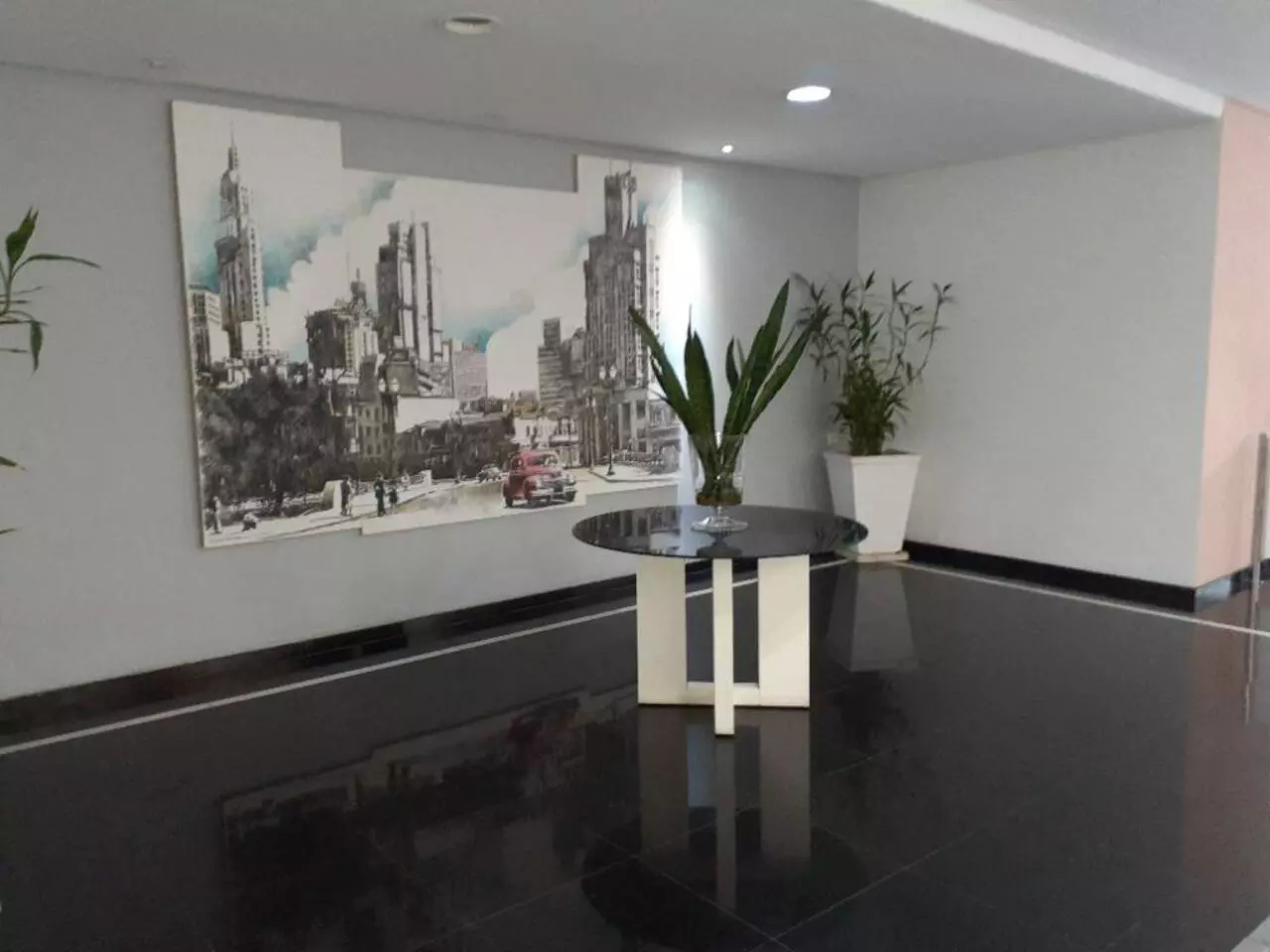Imagem Sala Comercial à Venda ou Locação, 133 m² em Vila Olímpia - São Paulo Imagem Sala Comercial à Venda ou Locação, 133 m² em Vila Olímpia - São Paulo