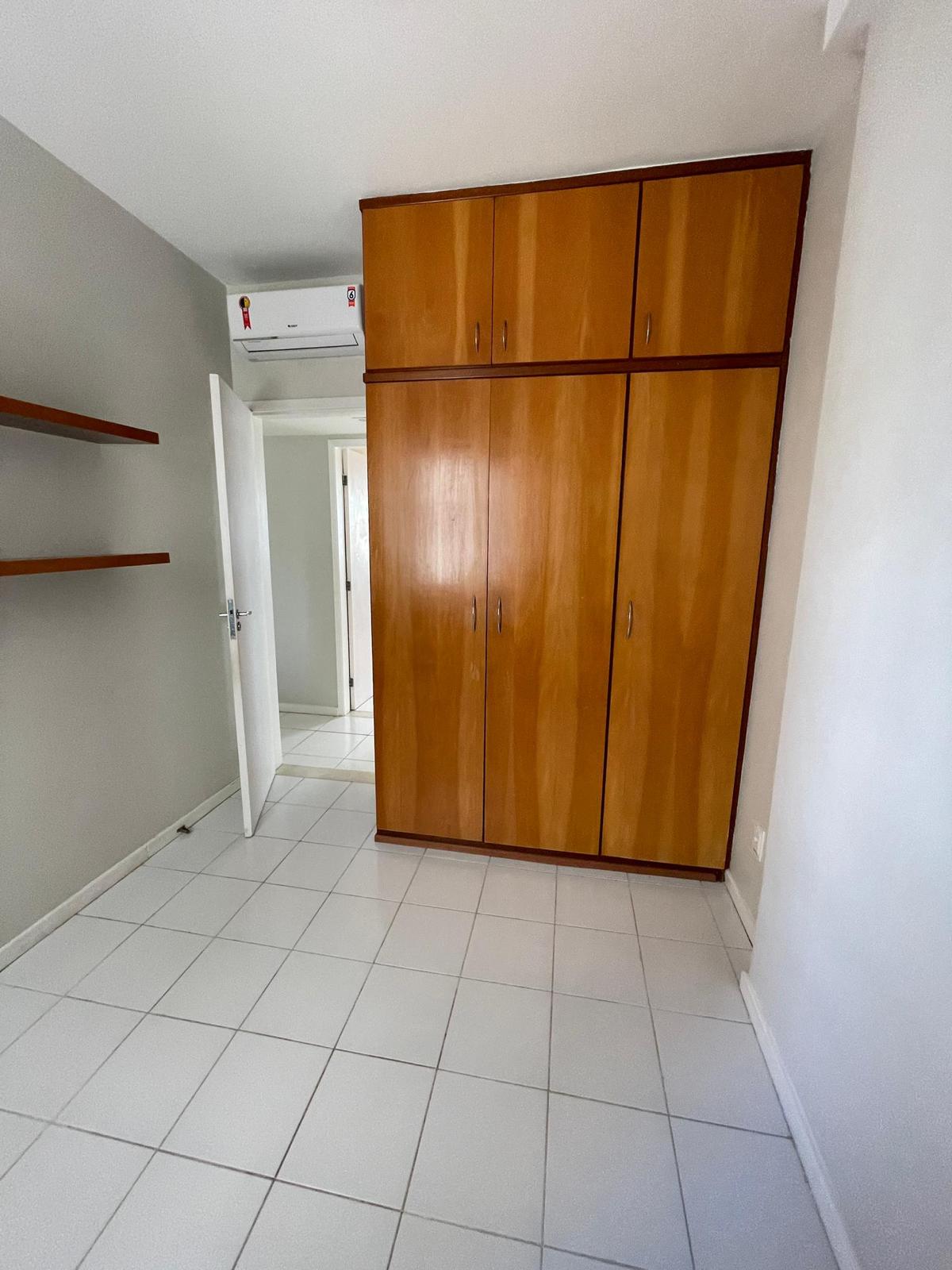 Imagem Apartamento com 4 Quartos à Venda, 122 m²em Imbuí - Salvador Imagem Apartamento com 4 Quartos à Venda, 122 m²em Imbuí - Salvador