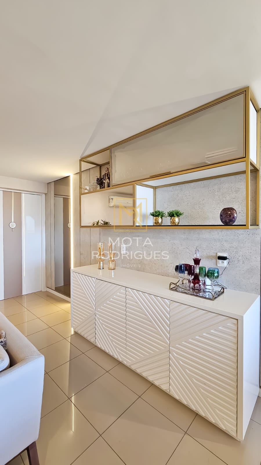 Imagem Apartamento com 3 Quartos à Venda, 220 m² em Dionisio Torres - Fortaleza Imagem Apartamento com 3 Quartos à Venda, 220 m² em Dionisio Torres - Fortaleza