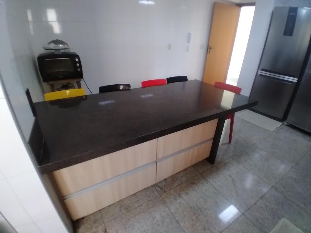 Imagem Apartamento com 4 Quartos à Venda, 216 m²em Setor Bueno - Goiânia Imagem Apartamento com 4 Quartos à Venda, 216 m²em Setor Bueno - Goiânia
