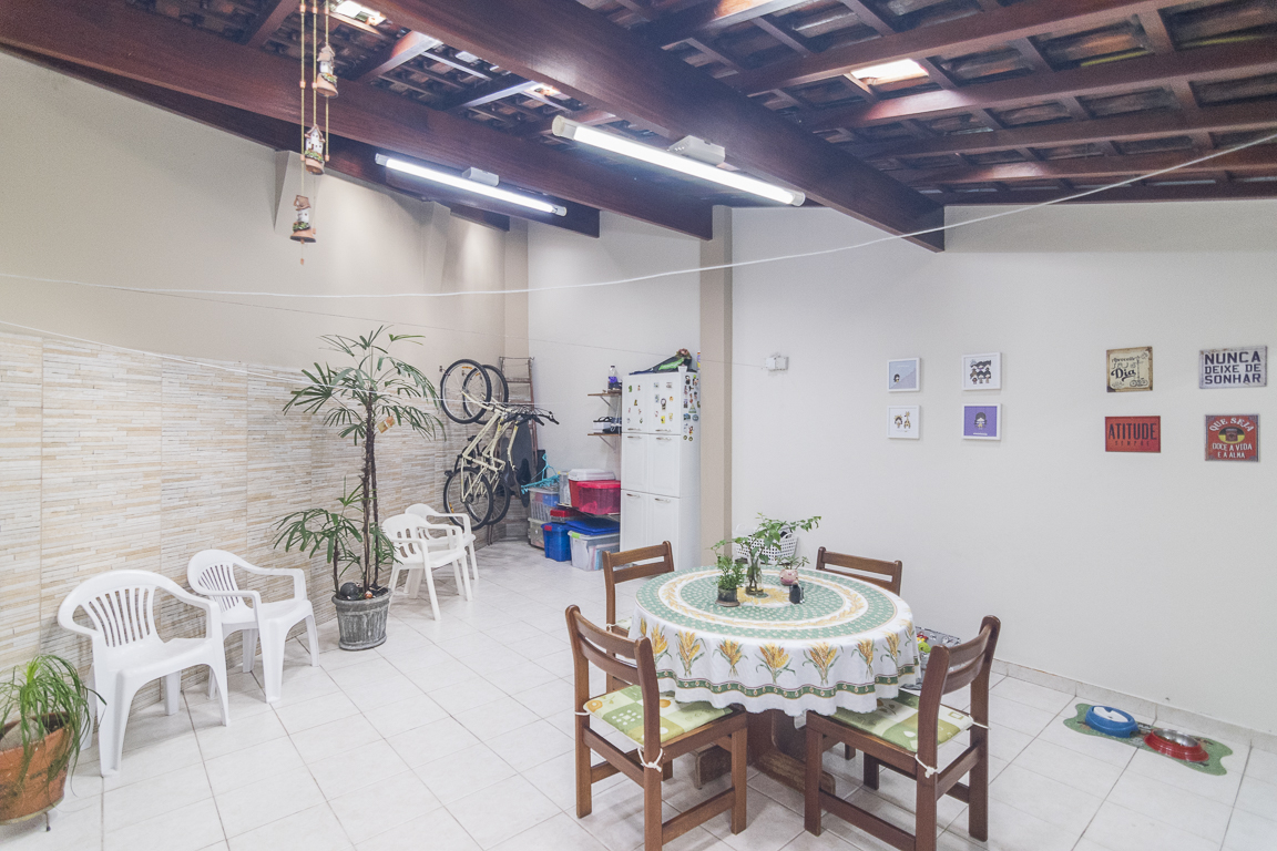 Imagem Casa com 3 Quartos à Venda, 172 m²em Vila Camilópolis - Santo André