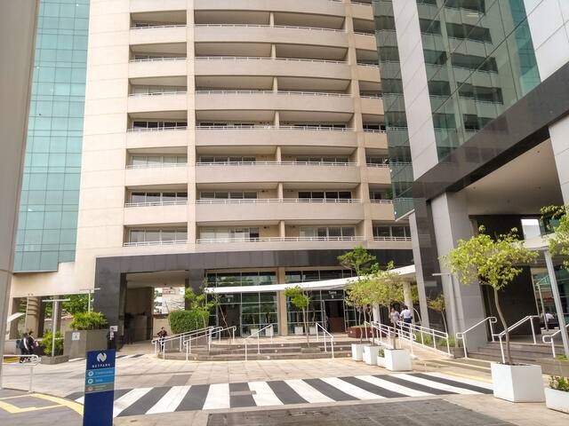Imagem Sala Comercial à Venda ou Locação, 44 m²em Chácara Santo Antônio (Zona Sul) - São Paulo Imagem Sala Comercial à Venda ou Locação, 44 m²em Chácara Santo Antônio (Zona Sul) - São Paulo
