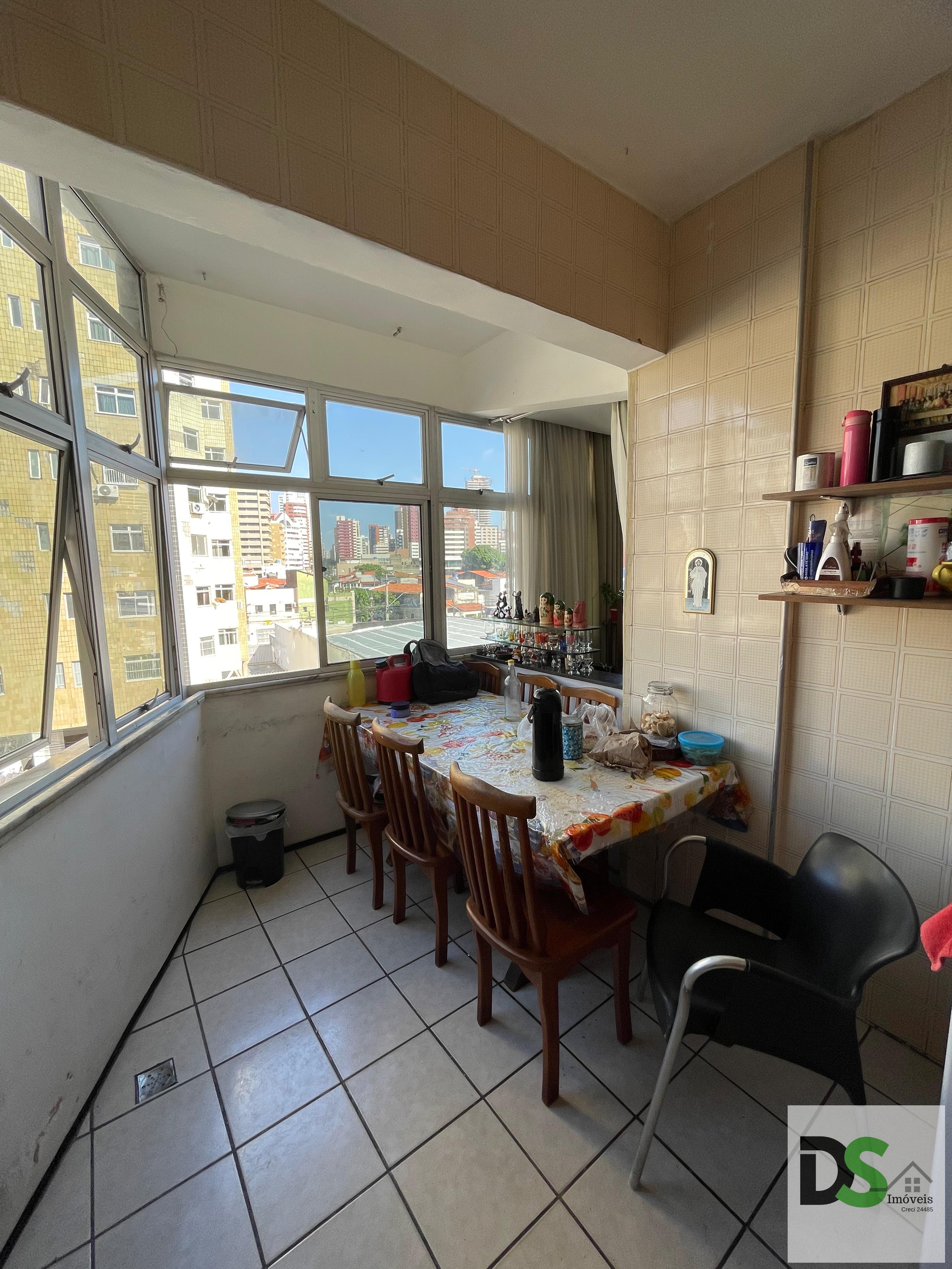 Imagem Apartamento com 3 Quartos à Venda, 126 m²em Varjota - Fortaleza Imagem Apartamento com 3 Quartos à Venda, 126 m²em Varjota - Fortaleza