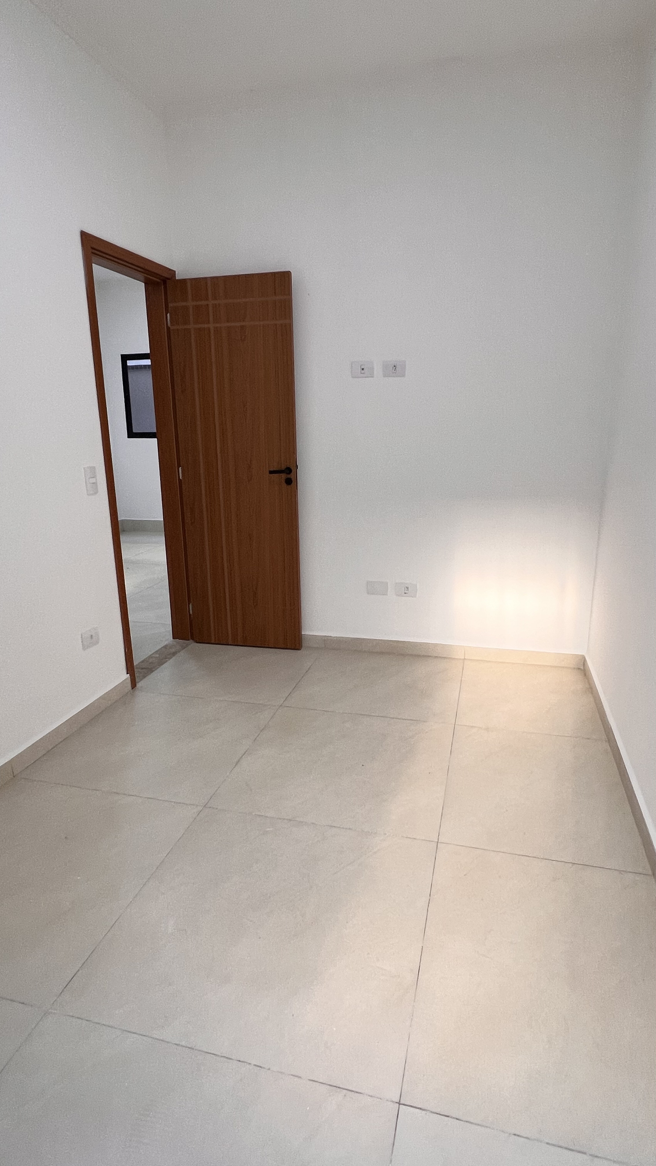 Imagem Casa de Condomínio com 2 Quartos à Venda ou Temporada, 48 m²em Maracanã - Praia Grande Imagem Casa de Condomínio com 2 Quartos à Venda ou Temporada, 48 m²em Maracanã - Praia Grande