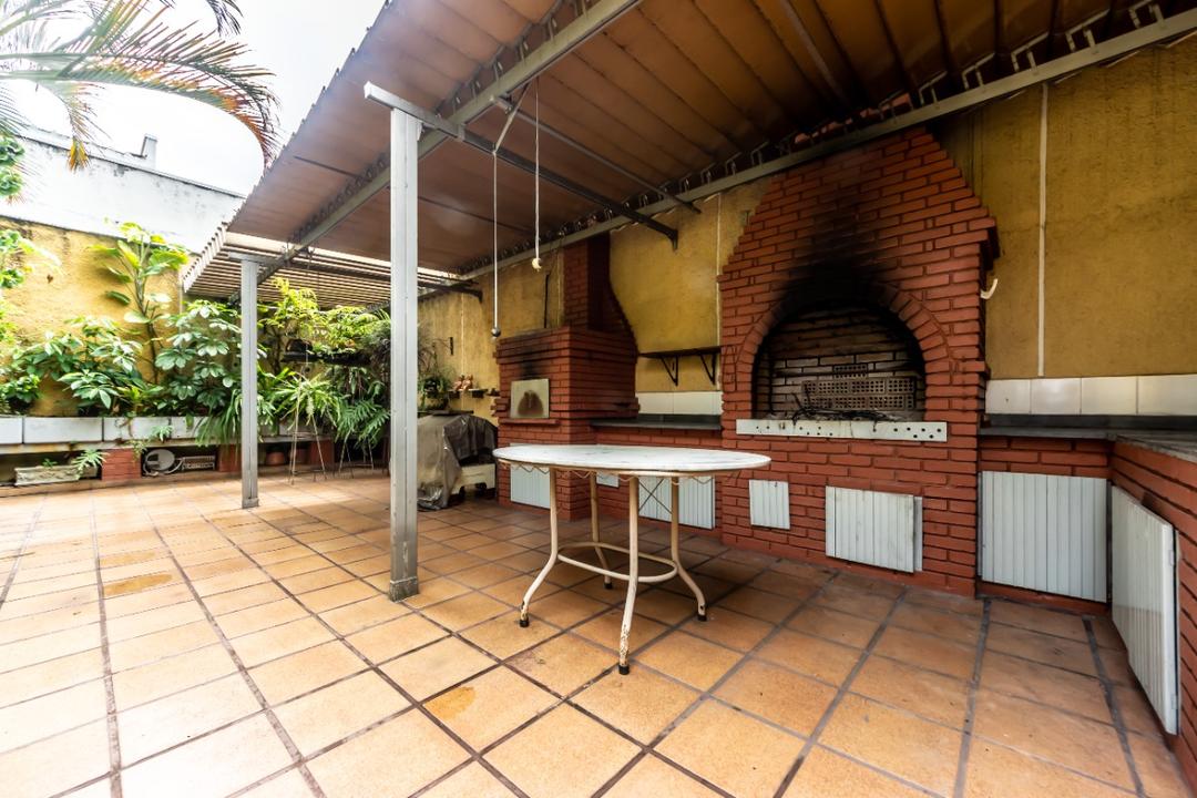 Imagem Casa com 5 Quartos à Venda, 700 m²em Vila Regente Feijó - São Paulo
