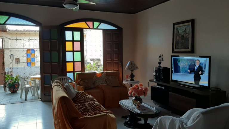 Imagem Casa com 3 Quartos à Venda, 215 m² em Marambaia - Belém