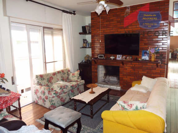 Imagem Apartamento com 2 Quartos à Venda, 189 m² em Centro - Pelotas