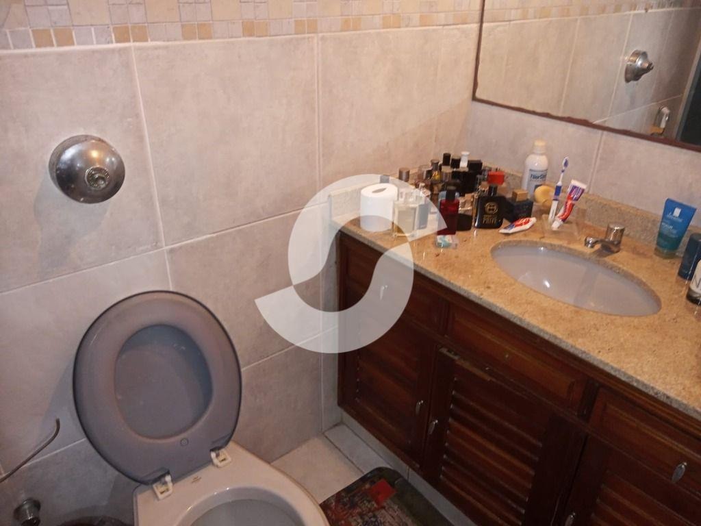 Imagem Apartamento com 3 Quartos à Venda, 120 m² em Vital Brazil - Niterói Imagem Apartamento com 3 Quartos à Venda, 120 m² em Vital Brazil - Niterói