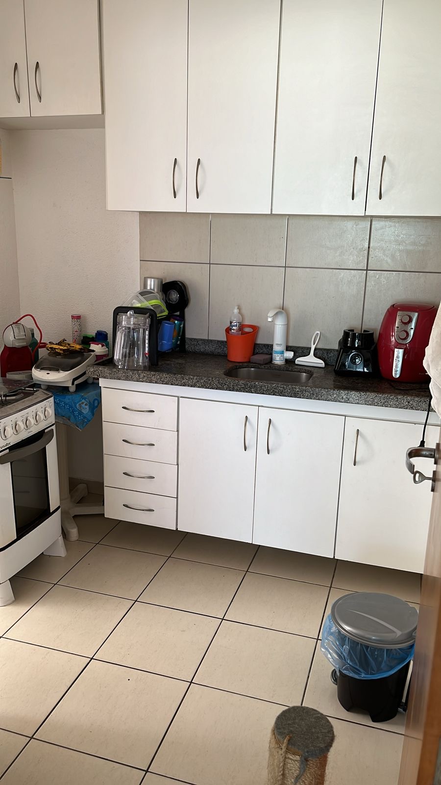 Imagem Apartamento com 3 Quartos para Alugar, 80 m²em Centro  - Lauro de Freitas 