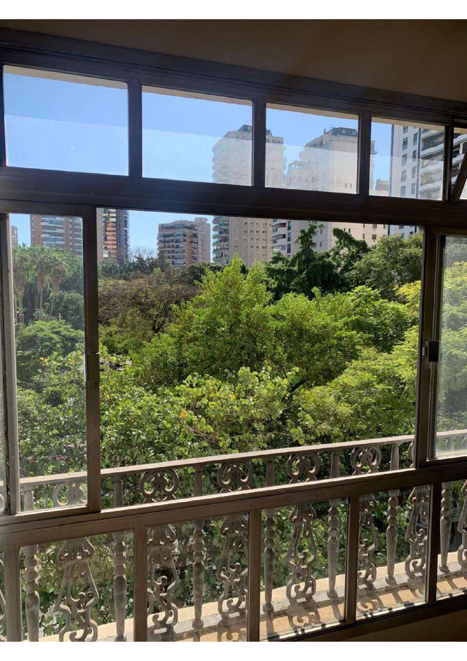 Imagem Apartamento com 3 Quartos à Venda, 141 m²em Vila Nova Conceição - São Paulo Imagem Apartamento com 3 Quartos à Venda, 141 m²em Vila Nova Conceição - São Paulo