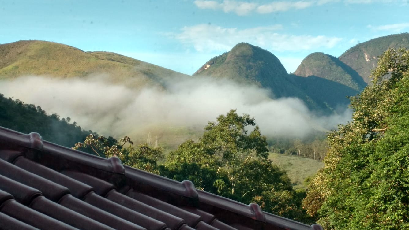 Imagem Casa de Condomínio com 9 Quartos à Venda, 520 m² em Itaipava - Petrópolis