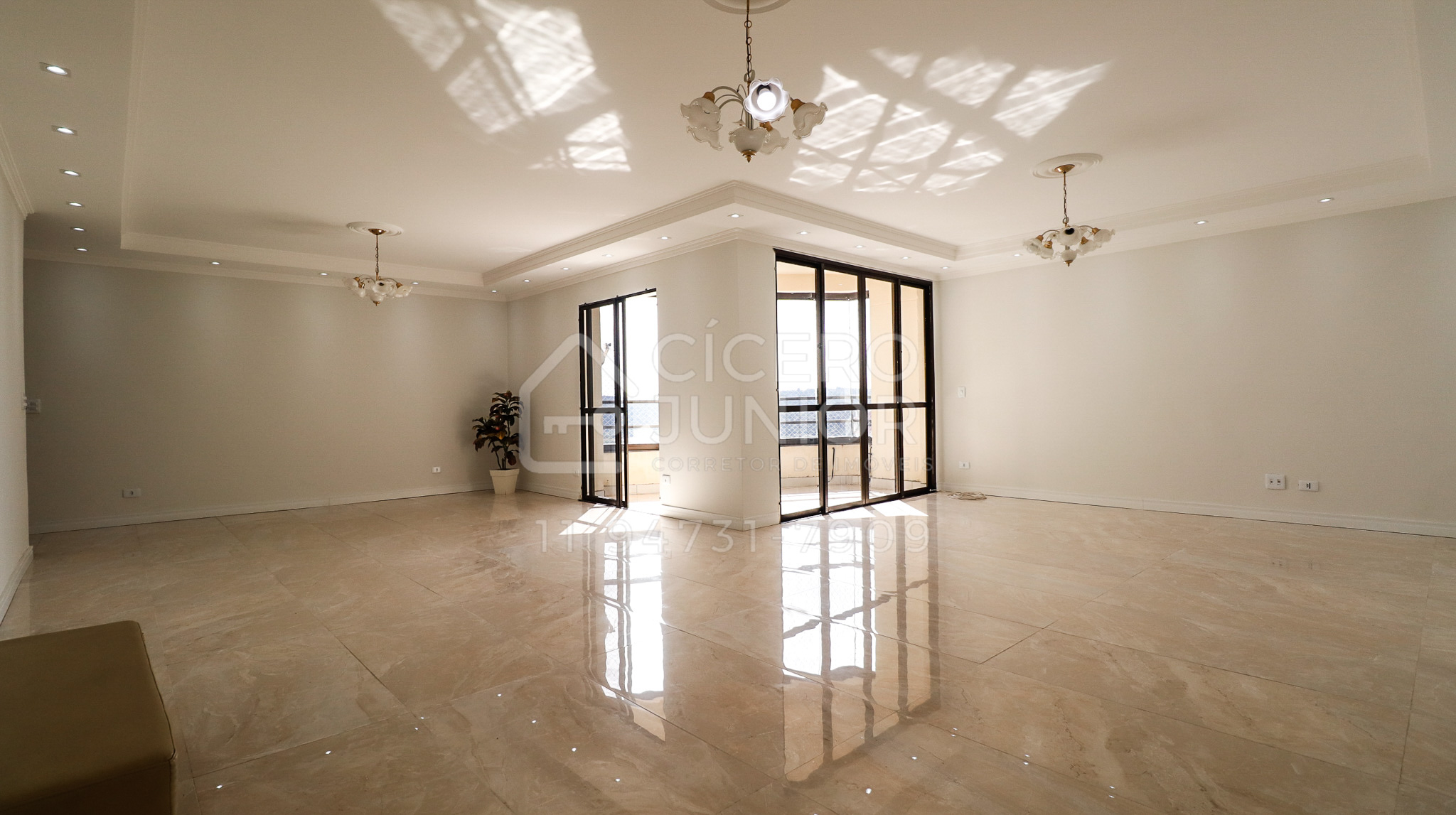 Apartamento com 3 Quartos à Venda, 198 m²em Vila Thomazina - Campo Limpo Paulista