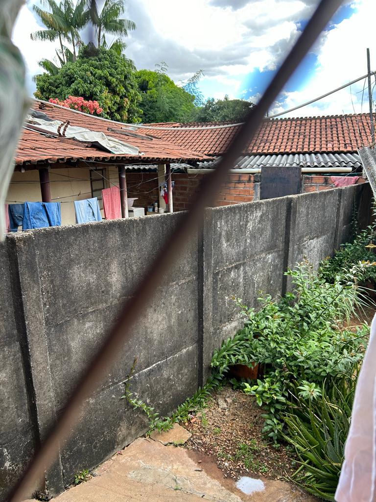 Imagem Casa com 3 Quartos à Venda, 211 m²em Jardim América - Goiânia Imagem Casa com 3 Quartos à Venda, 211 m²em Jardim América - Goiânia