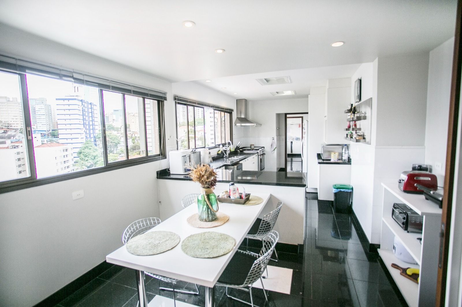 Imagem Apartamento com 3 Quartos à Venda, 290 m²em Aclimação - São Paulo Imagem Apartamento com 3 Quartos à Venda, 290 m²em Aclimação - São Paulo