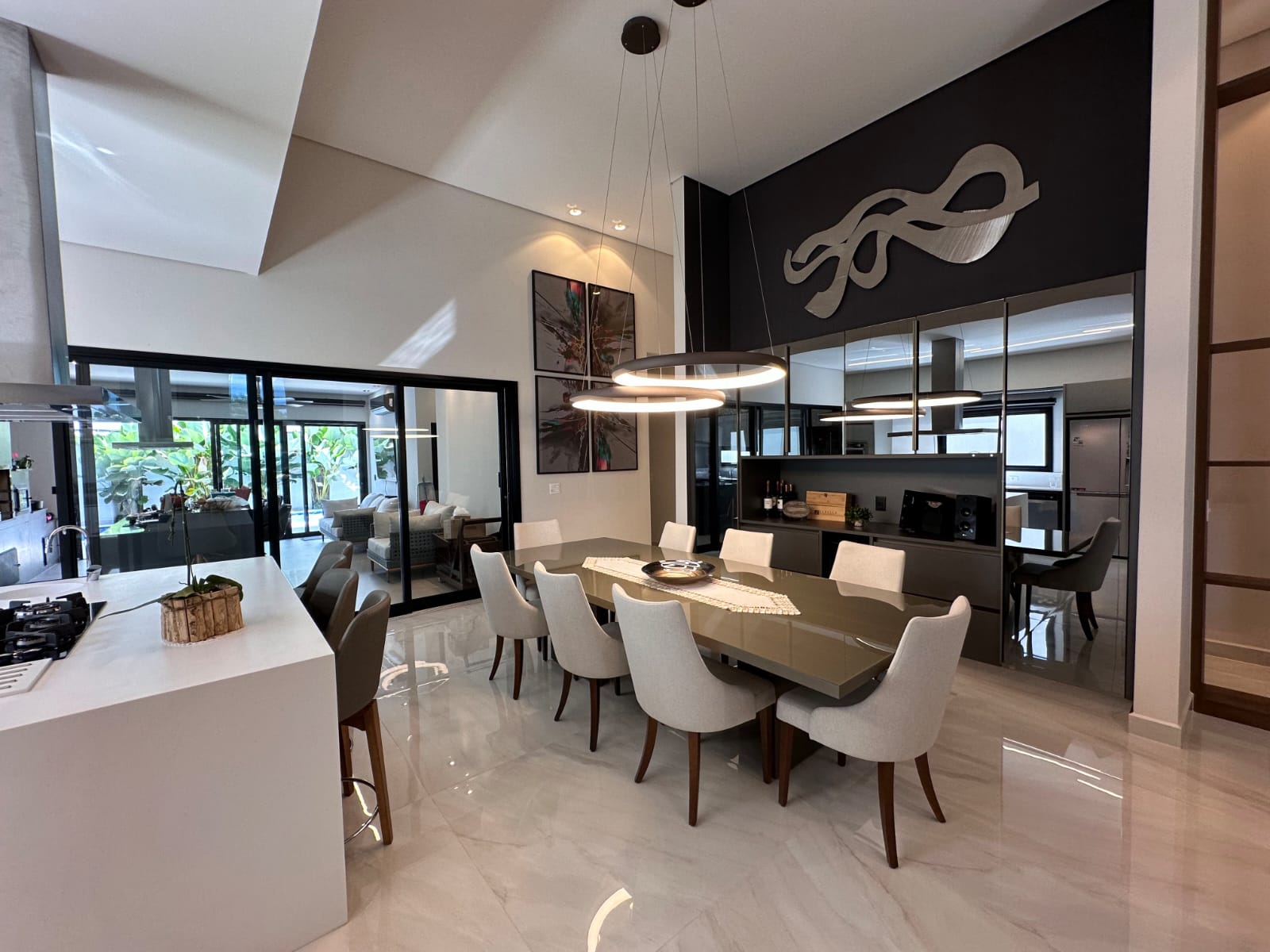 Imagem Casa de Condomínio com 4 Quartos à Venda, 350 m²em Condomínio Reserva da Serra - Jundiaí Imagem Casa de Condomínio com 4 Quartos à Venda, 350 m²em Condomínio Reserva da Serra - Jundiaí