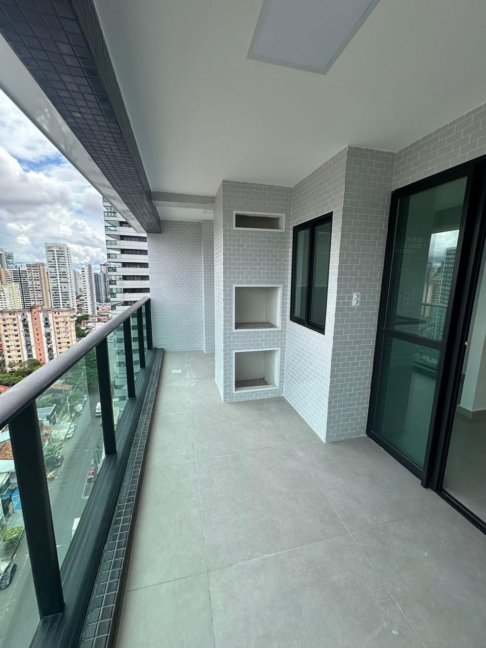 Imagem Apartamento com 2 Quartos à Venda ou Locação, 62 m²em Umarizal - Belém