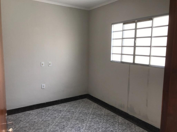 Imagem Casa com 3 Quartos à Venda, em Presidente - Araçatuba Imagem Casa com 3 Quartos à Venda, em Presidente - Araçatuba