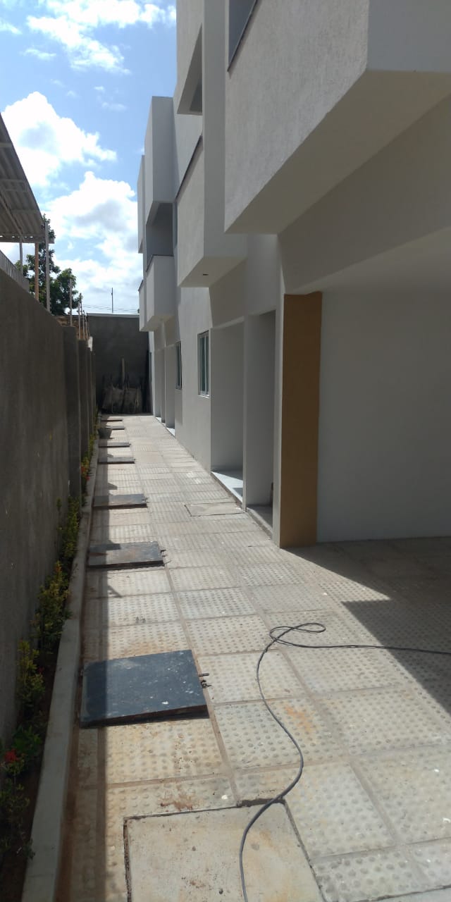 Imagem Apartamento com 2 Quartos à Venda, 75 m²em Monte - Olinda