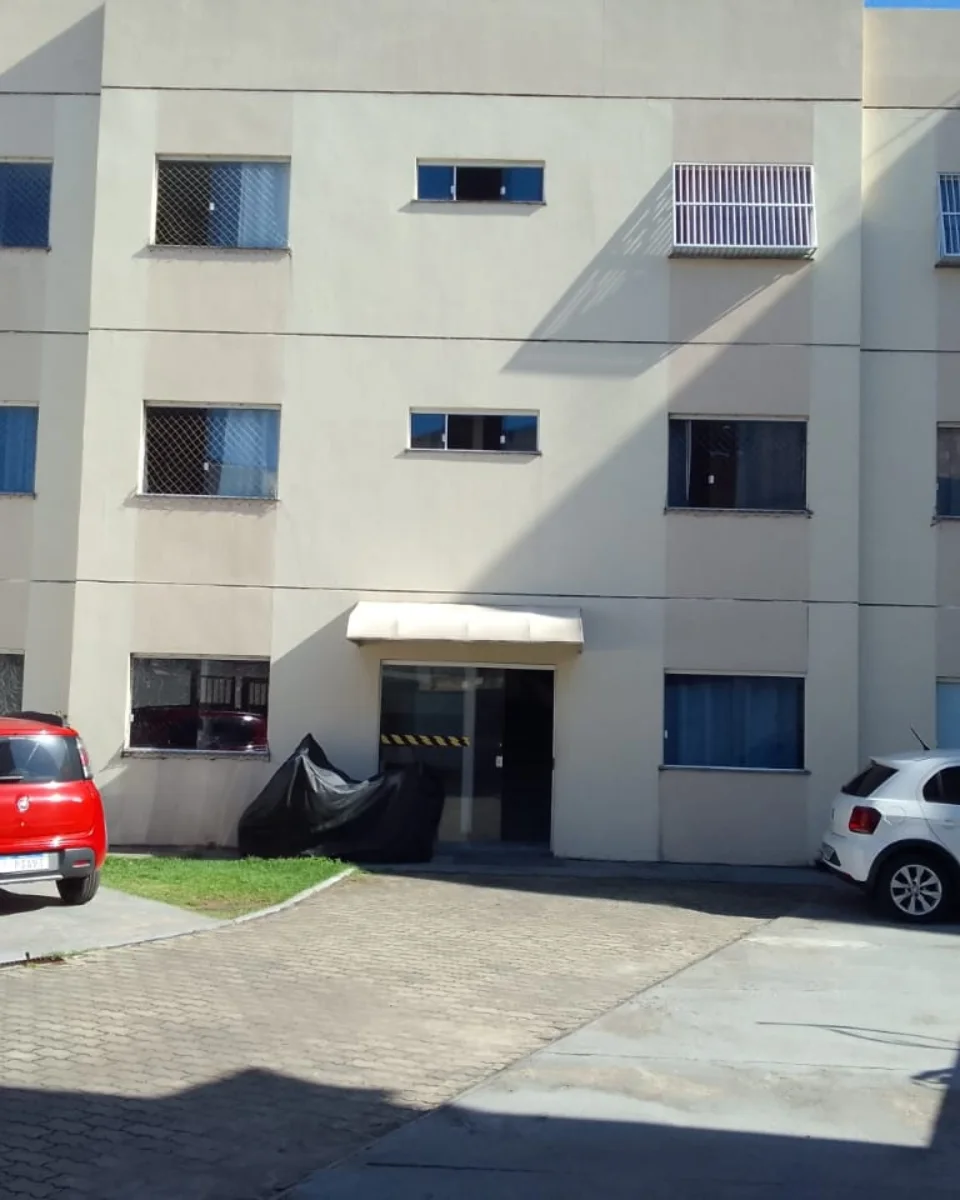 Apartamento com 2 Quartos à Venda, 50 m²em Itapuã - Salvador