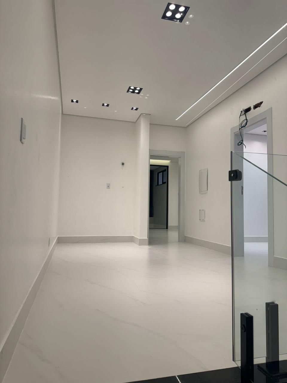 Imagem Casa de Condomínio com 4 Quartos à Venda, 271 m² em Ponta Negra - Manaus