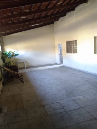 Imagem Casa com 2 Quartos à Venda, 210 m² em Conjunto Cachoeira Dourada - Goiânia
