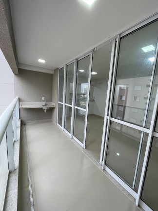 Imagem Apartamento com 3 Quartos para Alugar,  em Setor Bueno - Goiânia
