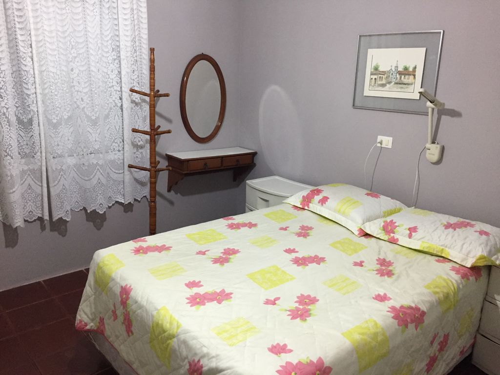Imagem Casa com 3 Quartos para Temporada, 200 m²em Barra do Ribeira - Iguape Imagem Casa com 3 Quartos para Temporada, 200 m²em Barra do Ribeira - Iguape