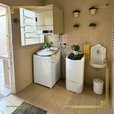 Imagem Casa com 3 Quartos à Venda, 186 m² em Vila Sonia - Botucatu