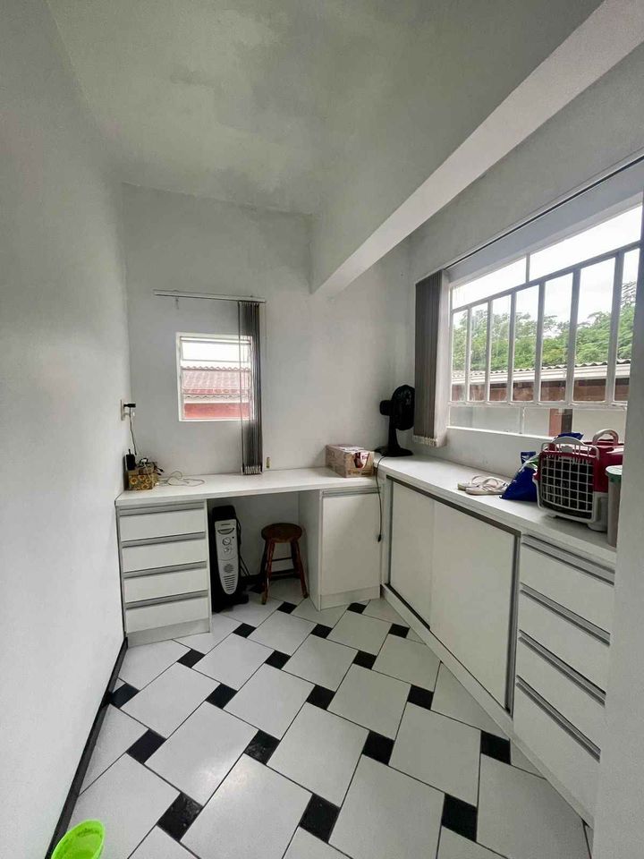 Imagem Ponto Comercial à Venda, 140 m²em Operária Nova - Criciúma Imagem Ponto Comercial à Venda, 140 m²em Operária Nova - Criciúma