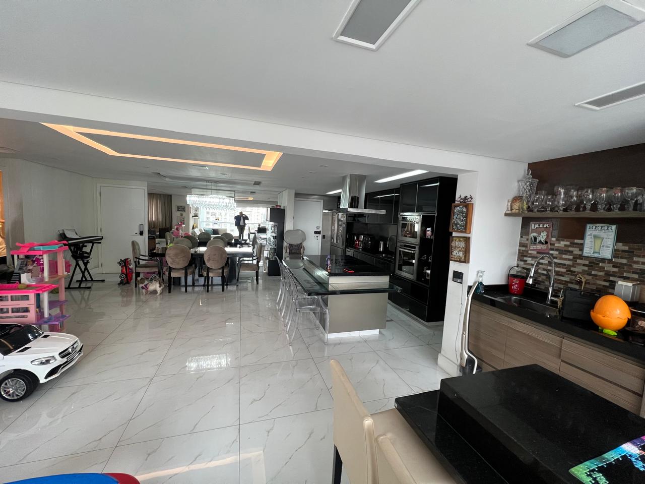 Imagem Apartamento com 3 Quartos à Venda ou Temporada, 134 m²em Aclimação - São Paulo