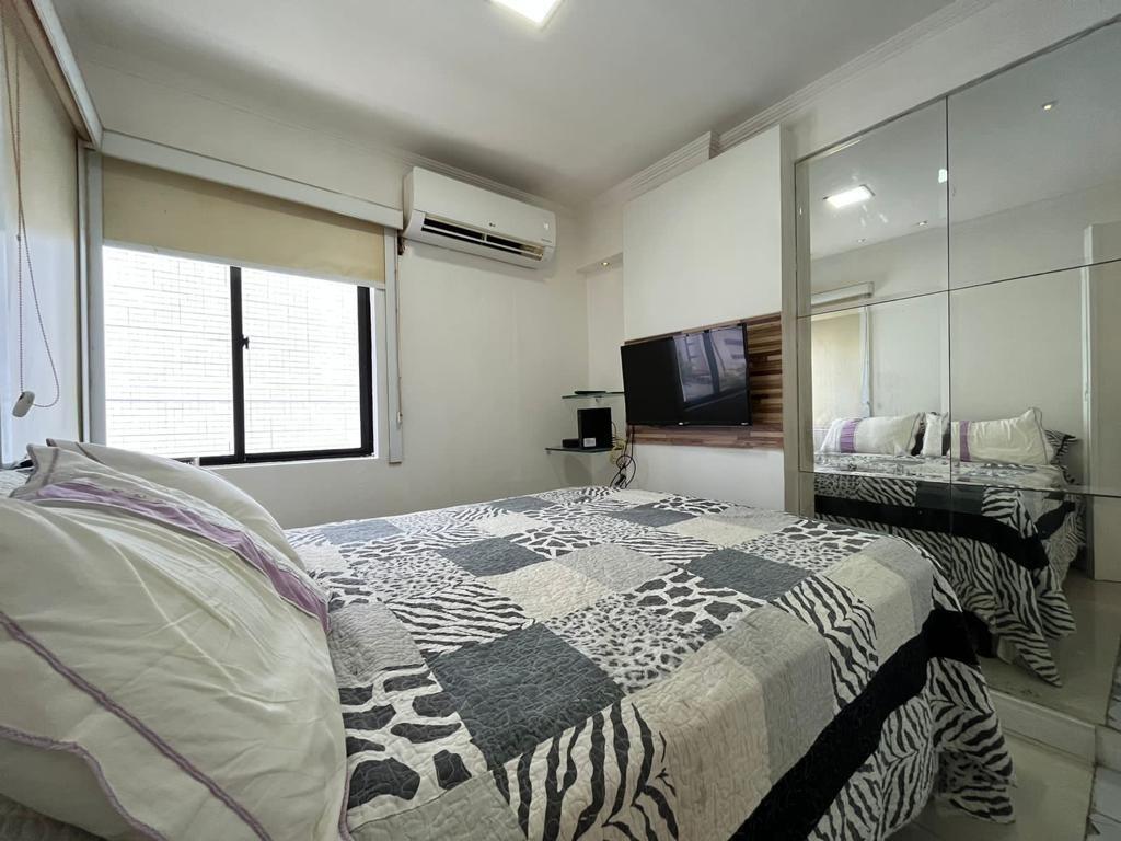 Imagem Apartamento com 1 Quarto para Alugar, 54 m²em Boa Viagem - Recife
